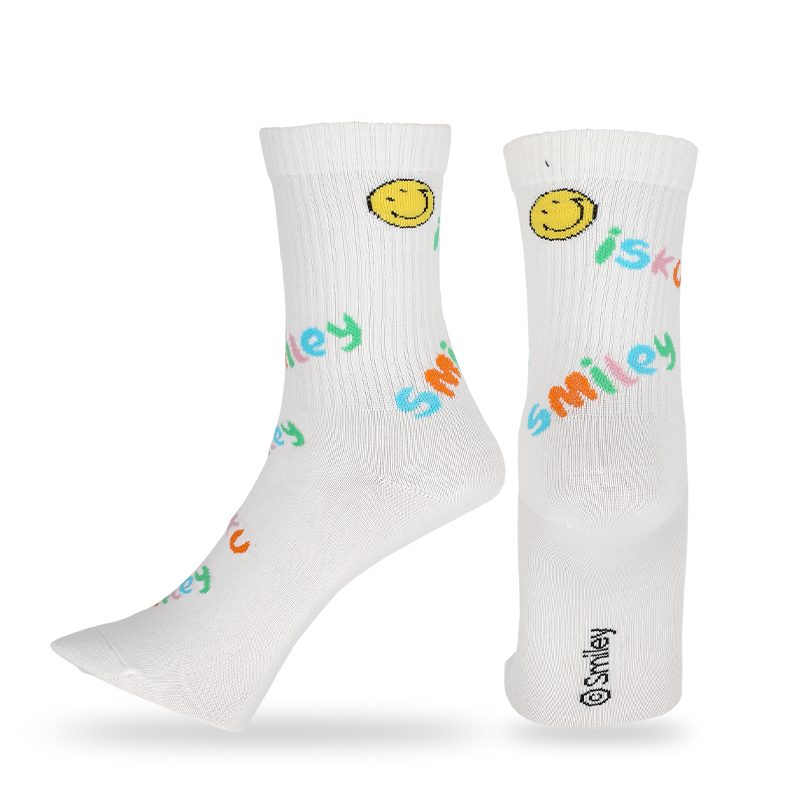 Meias masculinas casuais personalizadas com padrões e letras de emojis sorridentes, que são feitas com algodão de alta qualidade, então as meias são macias, confortáveis, duráveis, respiráveis ​​e quentes.